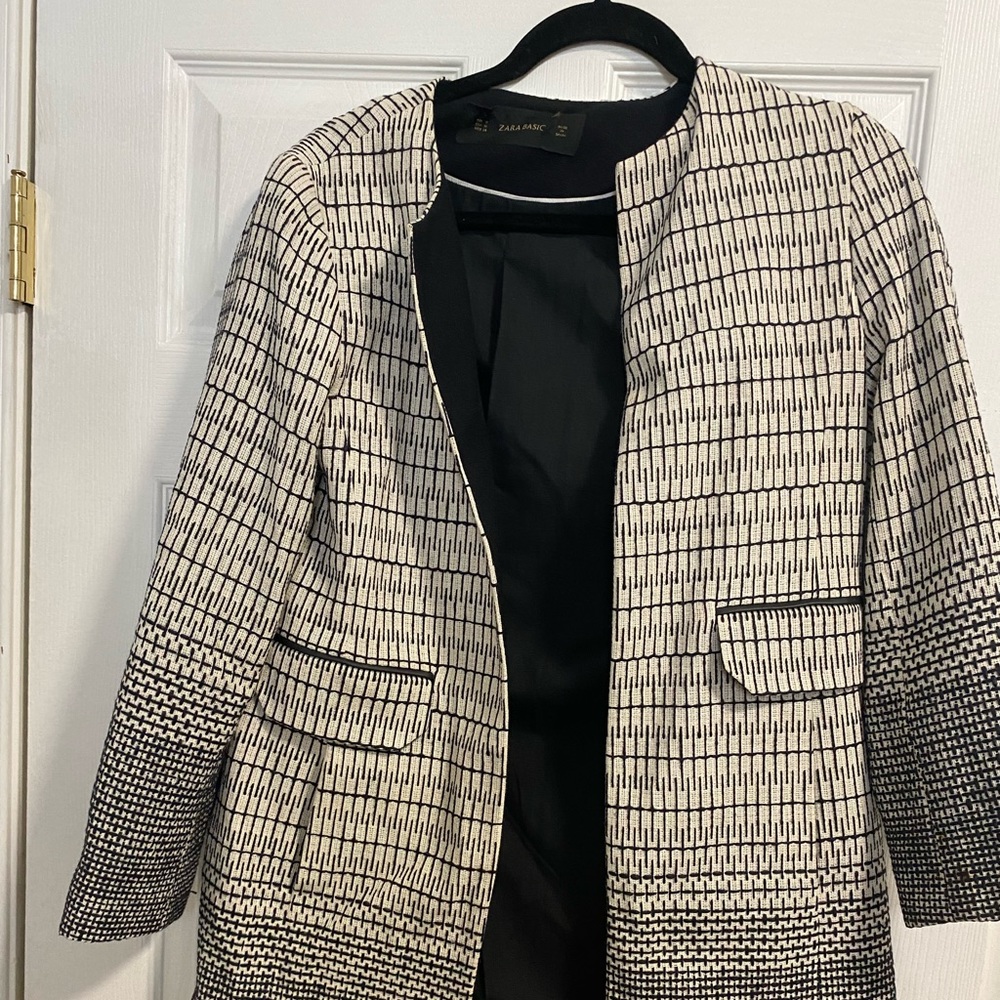 ZARA Classic Open Front Black & Tan Blazer size M